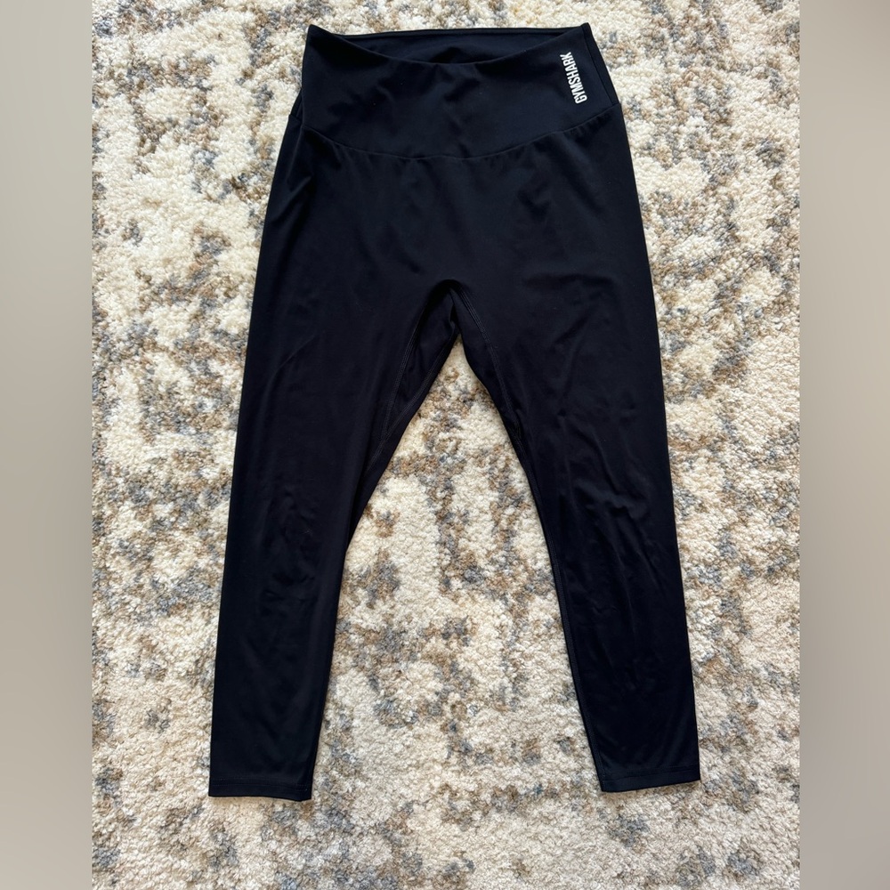 Gymshark Crop Leggings M. EUC